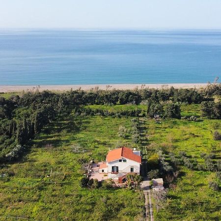 Tenuta Piana1 Con Accesso Diretto Al Mare Caronia Marina Exterior photo