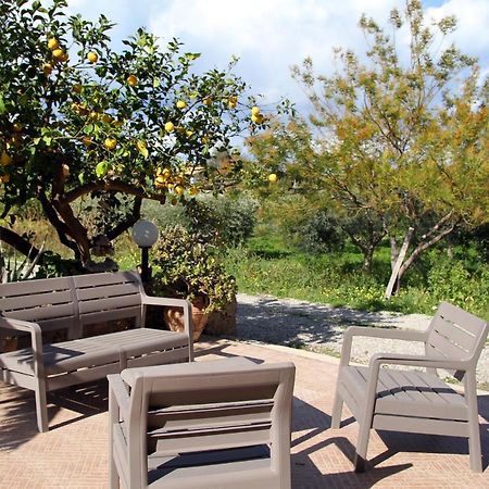Tenuta Piana1 Con Accesso Diretto Al Mare Caronia Marina Exterior photo