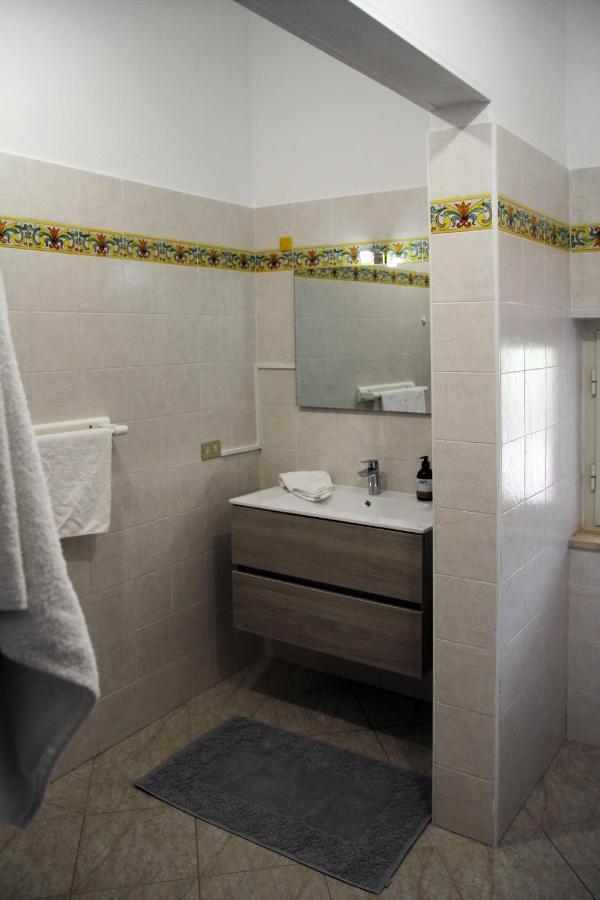 Tenuta Piana1 Con Accesso Diretto Al Mare Caronia Marina Exterior photo